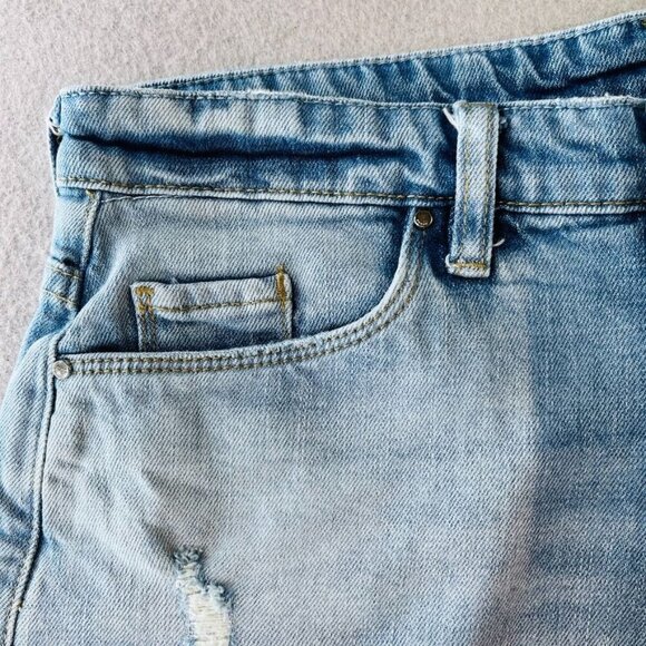 Blank NYC Distressed Cut Off Shorts Size 25 SHort Shorts Patchwork Faded - Picture 3 of 11